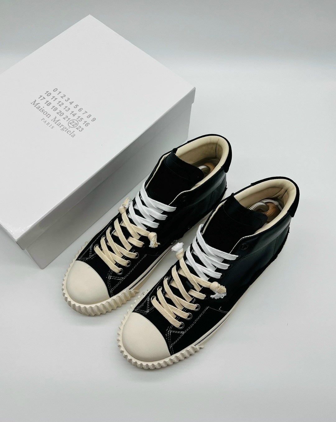 кеды maison margiela,,мужские кеды,высокие кроссовки,высокие кеды