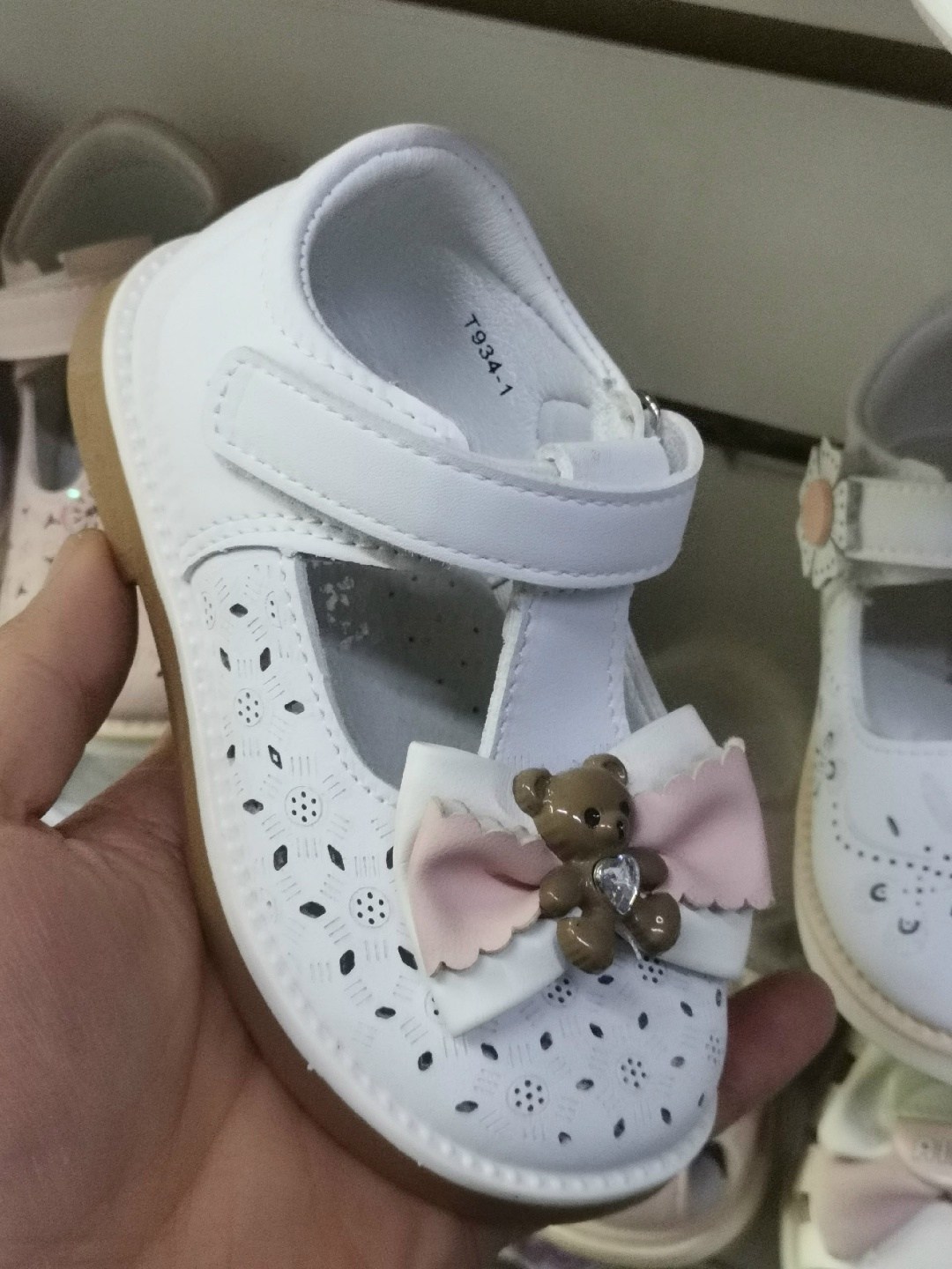 капитошка сандалии для девочек,сандалии капитошка для девочки молочного цвета,босоножки капитошка для девочки,сандали капитошка,сандалии для девочек