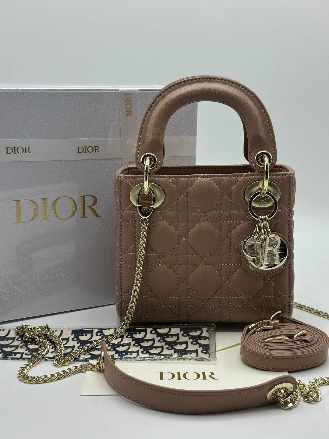 dior сумка,сумка женская dior,сумка lady dior,сумка диор,сумка dior натуральная кожа