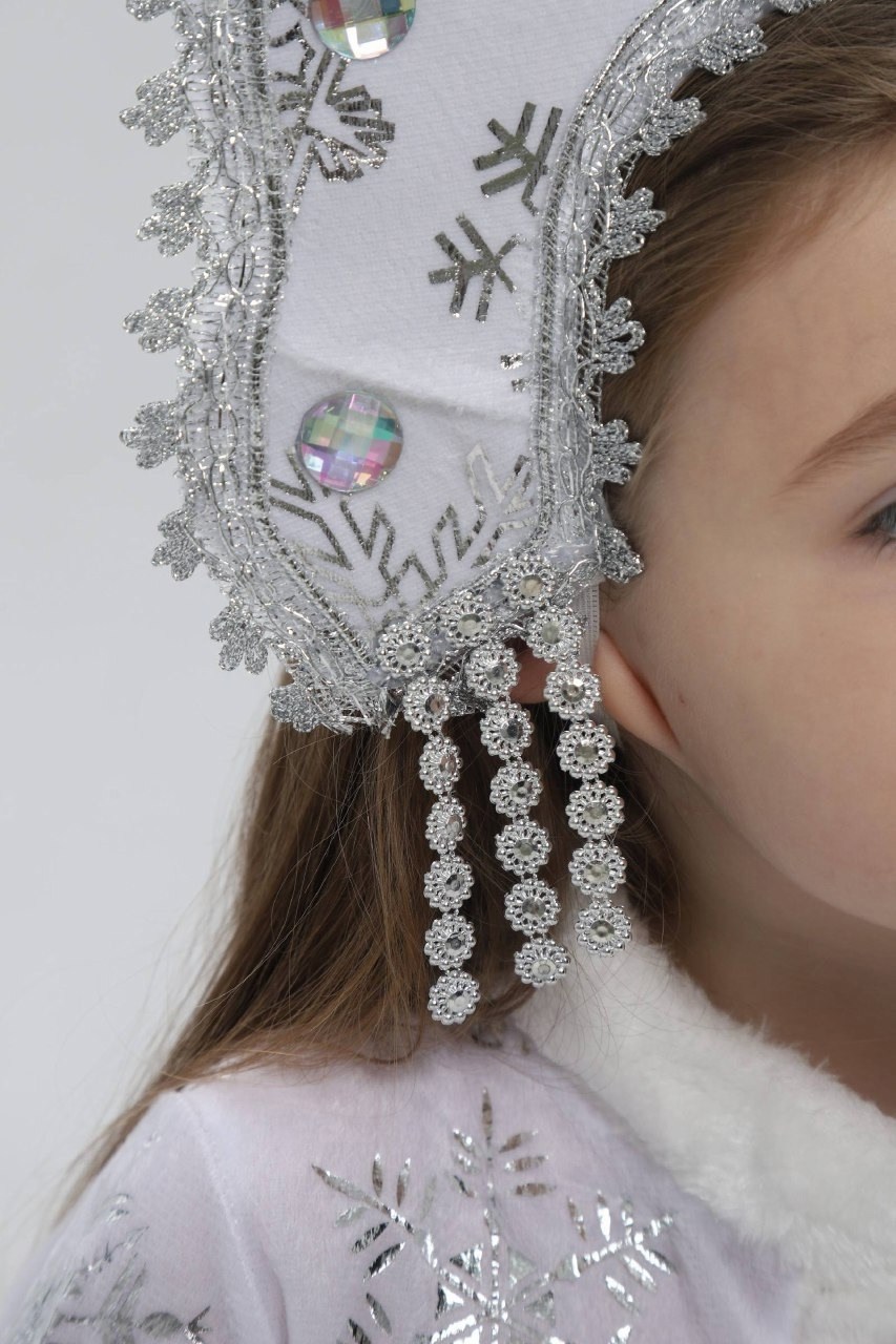 карнавальные костюм снегурочка,карнавальный костюм снегурочка детская,карнавальный костюм снегурочка детский,карнавальный костюм снегурочка сатин,батик карнавальный костюм снегурочка