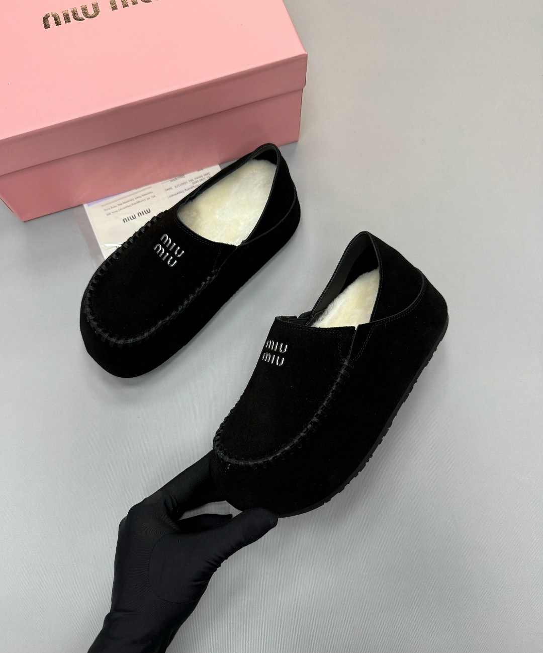 лоферы miu miu,,женская ,мюли женские,мюли замшевые