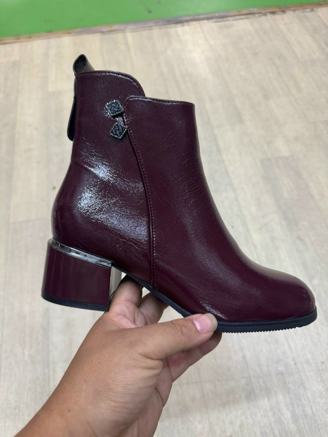 ,ботильоны женские,лакированные полусапожки женские,полусапожки женски,женские полусапожки