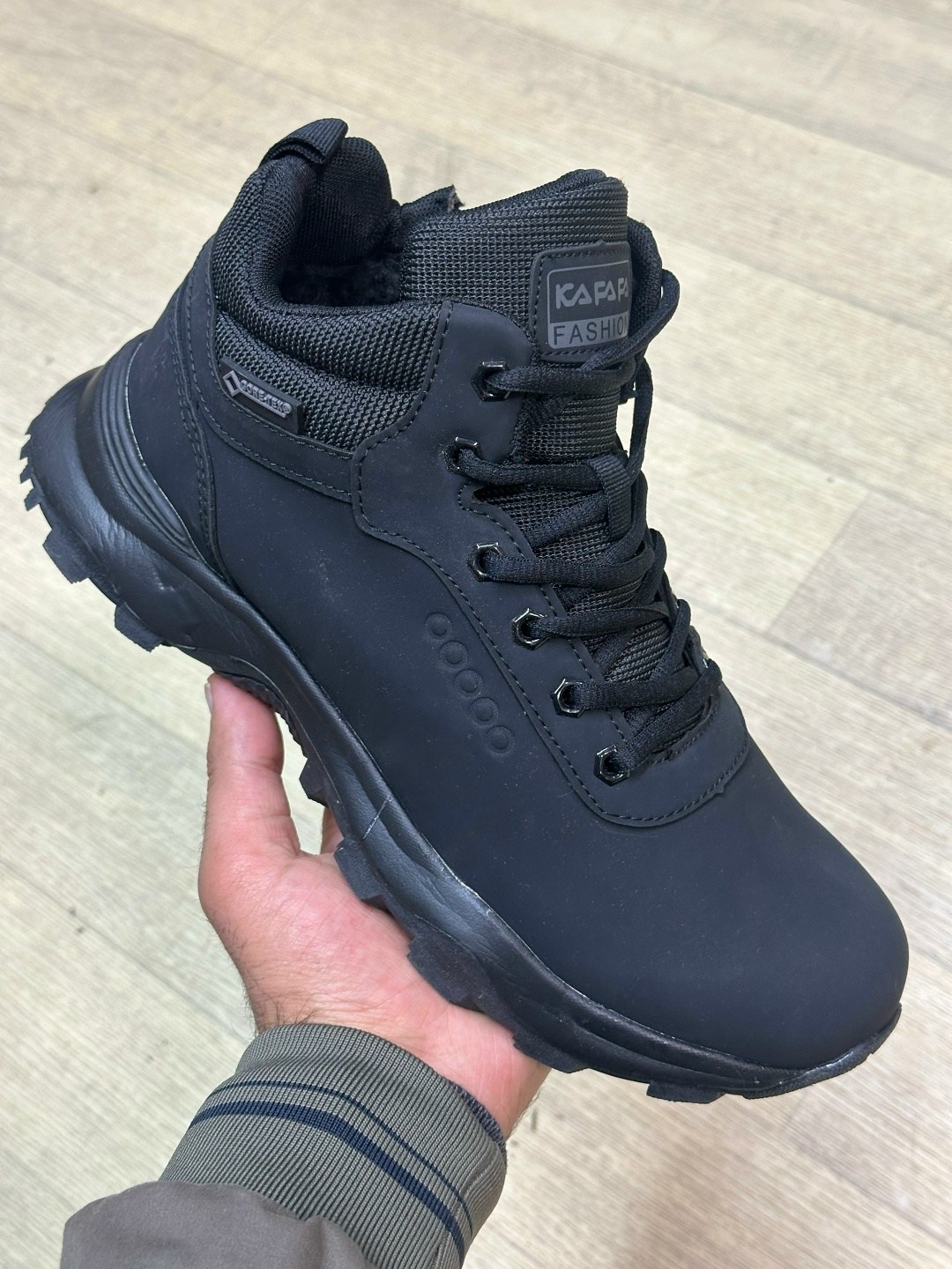 зимние кроссовки ecco мужские,зимние мужские высокие кроссовки экко,кроссовки зимние мужские,зимние кроссовки,