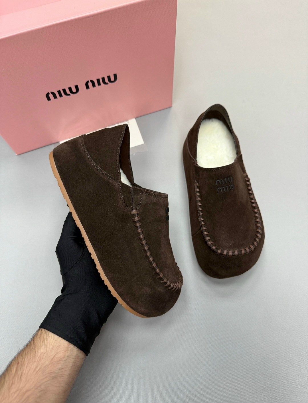 лоферы miu miu,,женская ,мюли женские,мюли замшевые