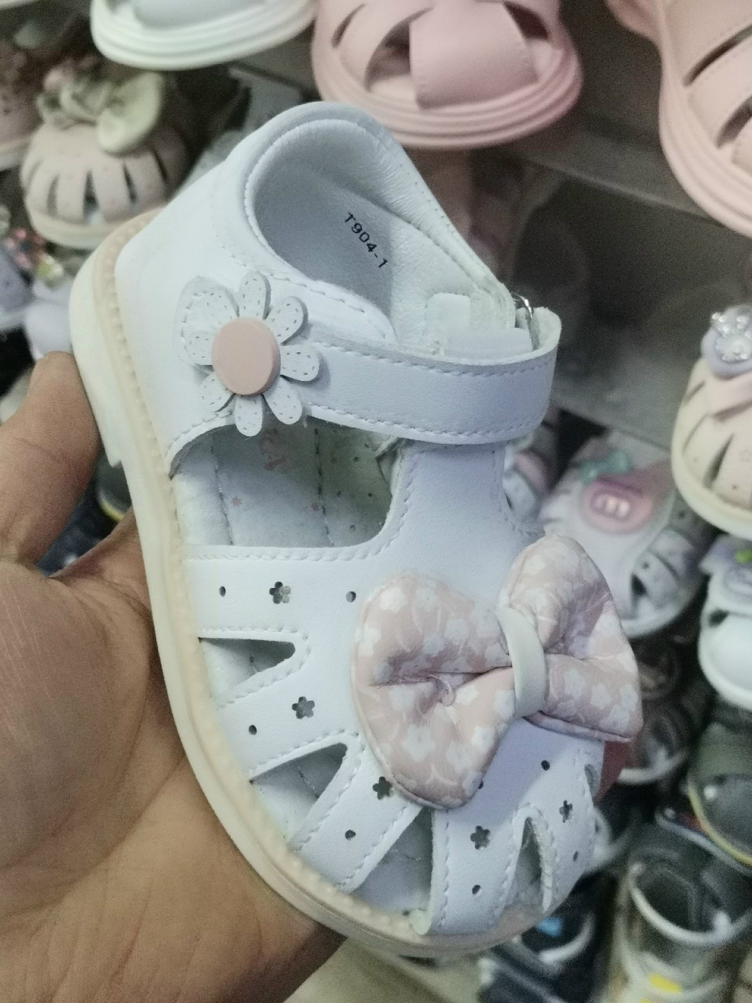 сандалии капитошка для девочки молочного цвета,сандали капитошка,сандалии капитошка,сандалии для девочек,