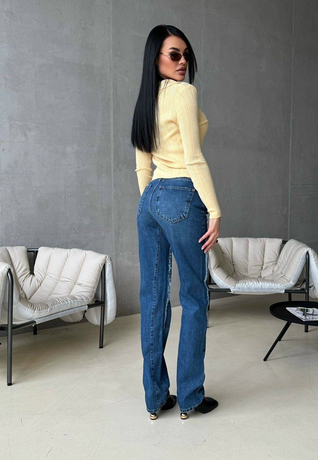 женские джинсы,джинсы широкие,модные джинсы,стильные джинсы,джинсы повседневные