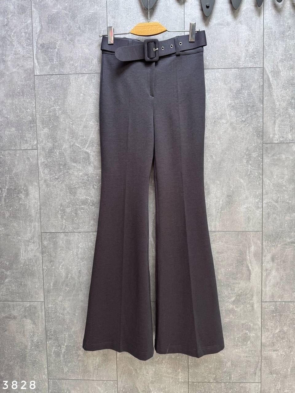 брюки клеш,брюки женские клеш,кожаные брюки клеш,элегантные брюки,костюм с брюками клеш