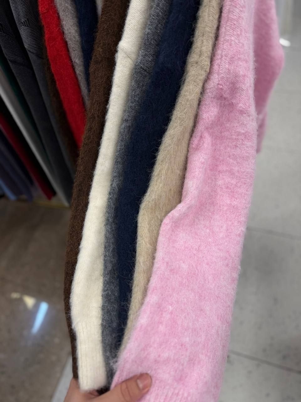 джинсы женские,модные джинсы,джинсы стильные,джинсы мом,джинсы женские прямые