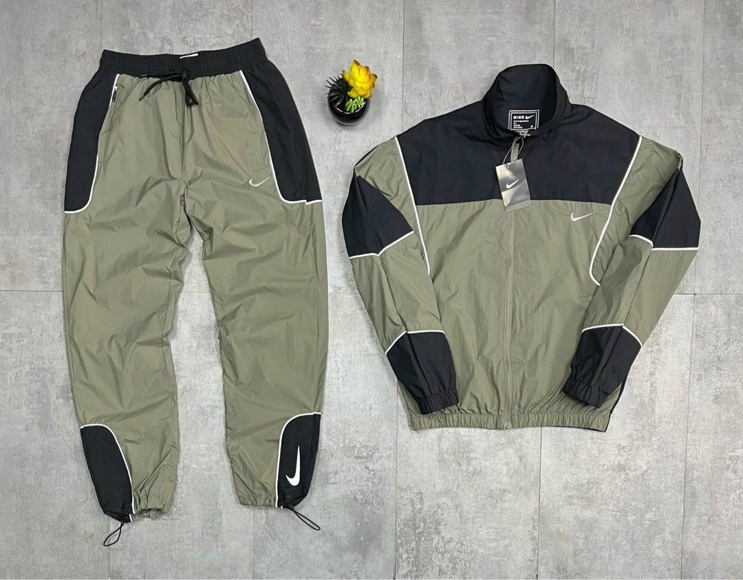 спортивный костюм nike мужской,спортивные костюм,спортивные костюмы nike,мужские спортивные костюмы,костюм nike мужской