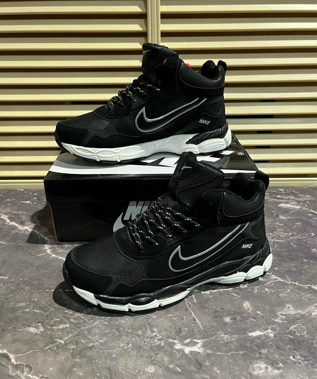 supreme x nike shox ride 2,nike air max plus tn black,nike air max tn plus black white,мужские кроссовки nike,nike air max plus tn