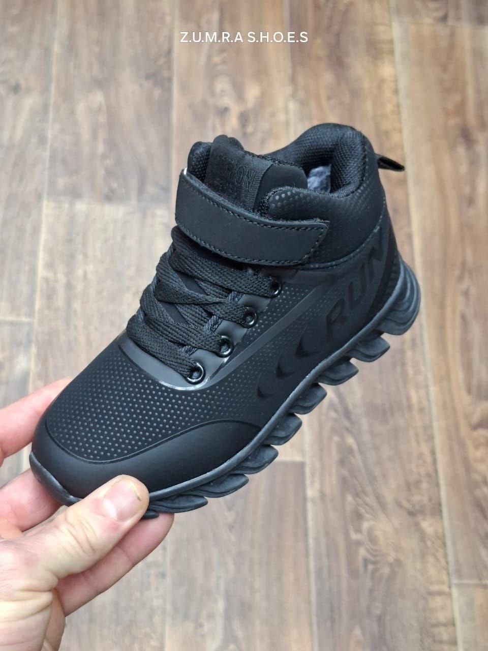 кроссовки adidas зимние,,кроссовки adidas,зимние кроссовки адидас,зимние кроссовки