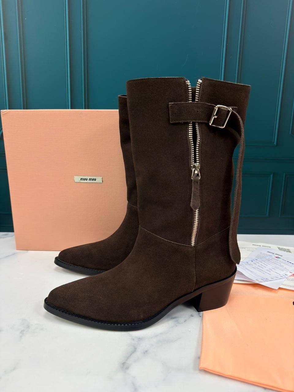 ,модные сапоги,женская ,женские сапоги,обуви