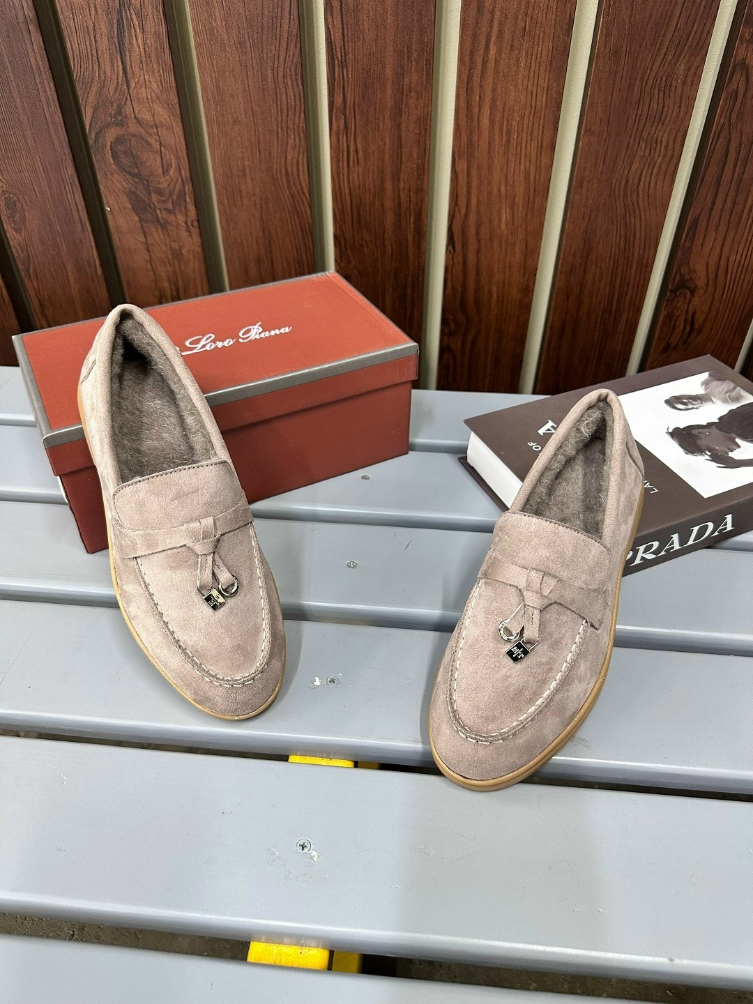 loro piana лоферы женские,лоферы из натуральной замши loro piana,,loro piana лоферы женские замшевые,лоферы лоро пиано