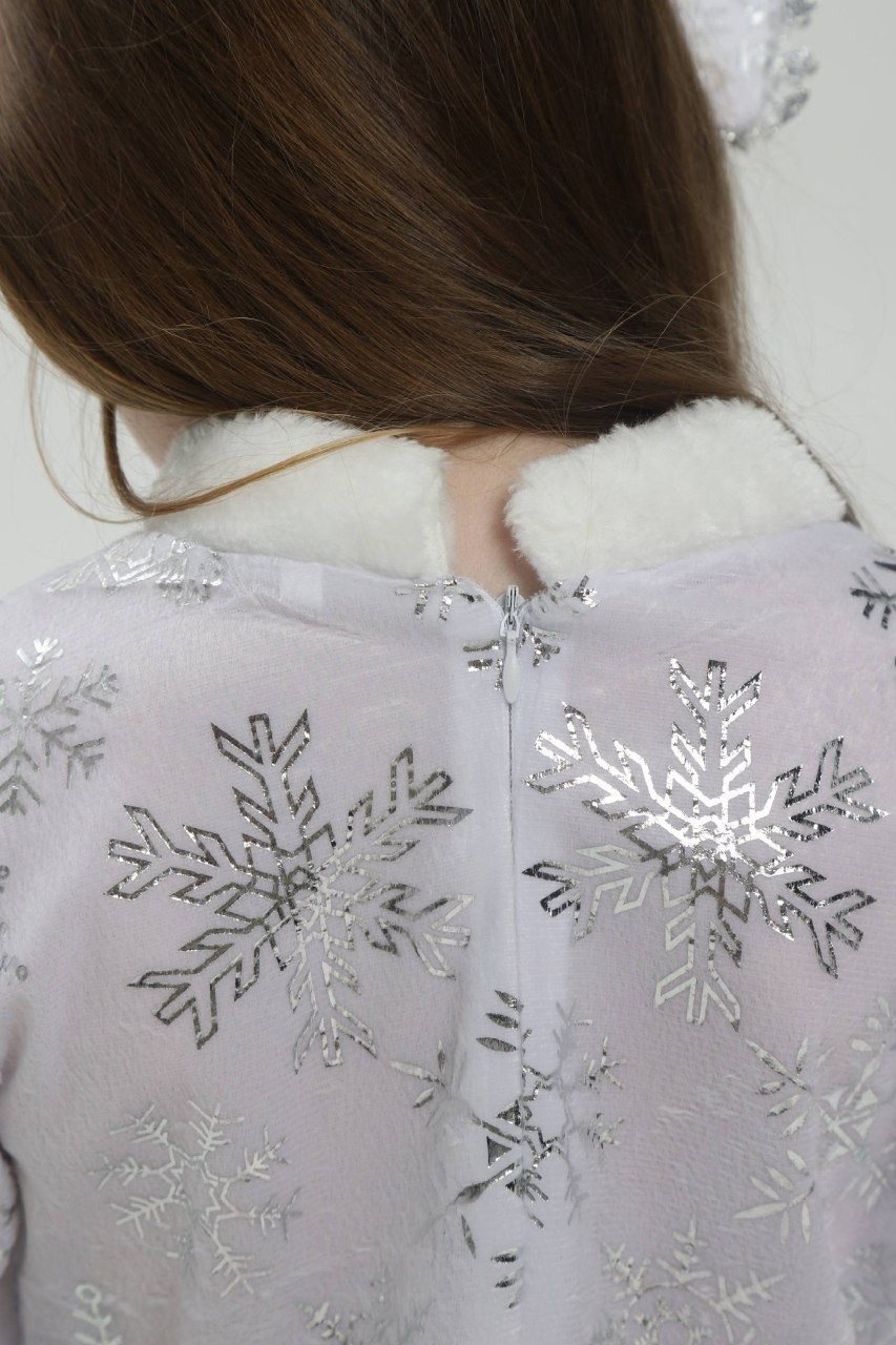 карнавальные костюм снегурочка,карнавальный костюм снегурочка детская,карнавальный костюм снегурочка детский,карнавальный костюм снегурочка сатин,батик карнавальный костюм снегурочка