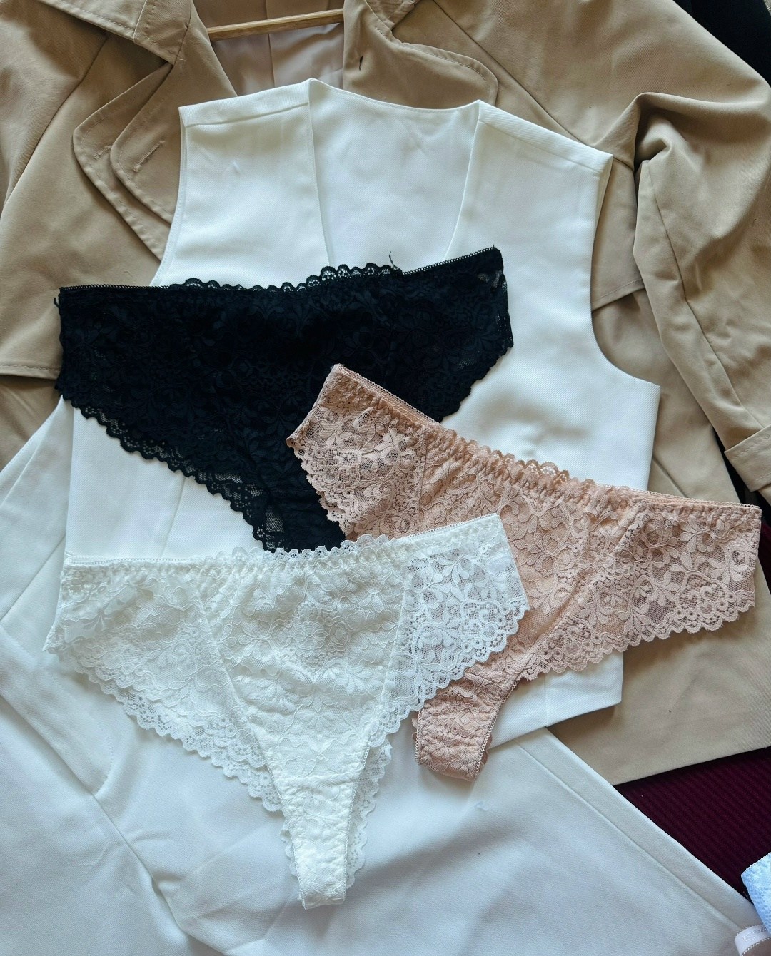трусики женские кружевные,кружевные трусики,комплект трусики,нижнее женское белье,кружевное нижнее белье