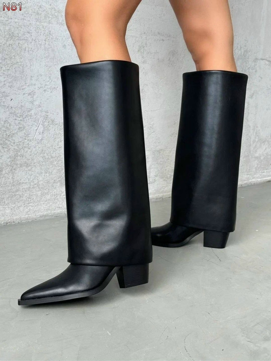 женские сапоги,кожаные сапоги,сапоги трубы на каблуке,сапоги трубы,модные женские сапоги
