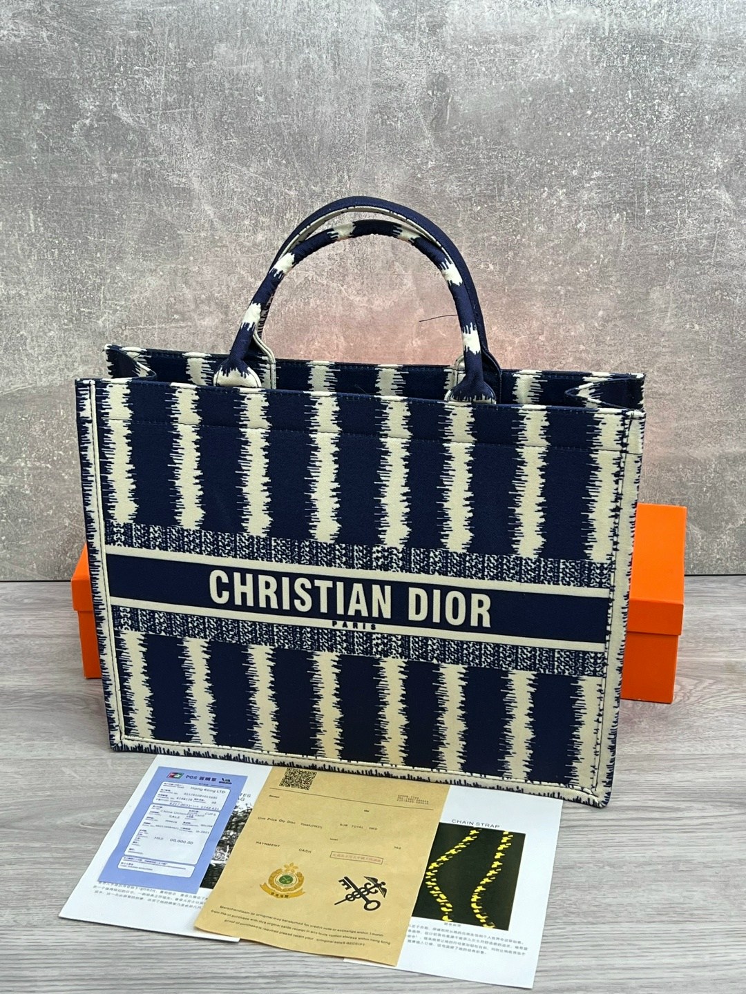 сумка шоппер christian dior,dior сумка,сумка шоппер кристиан диор,cумка christian dior,сумка женская christian dior