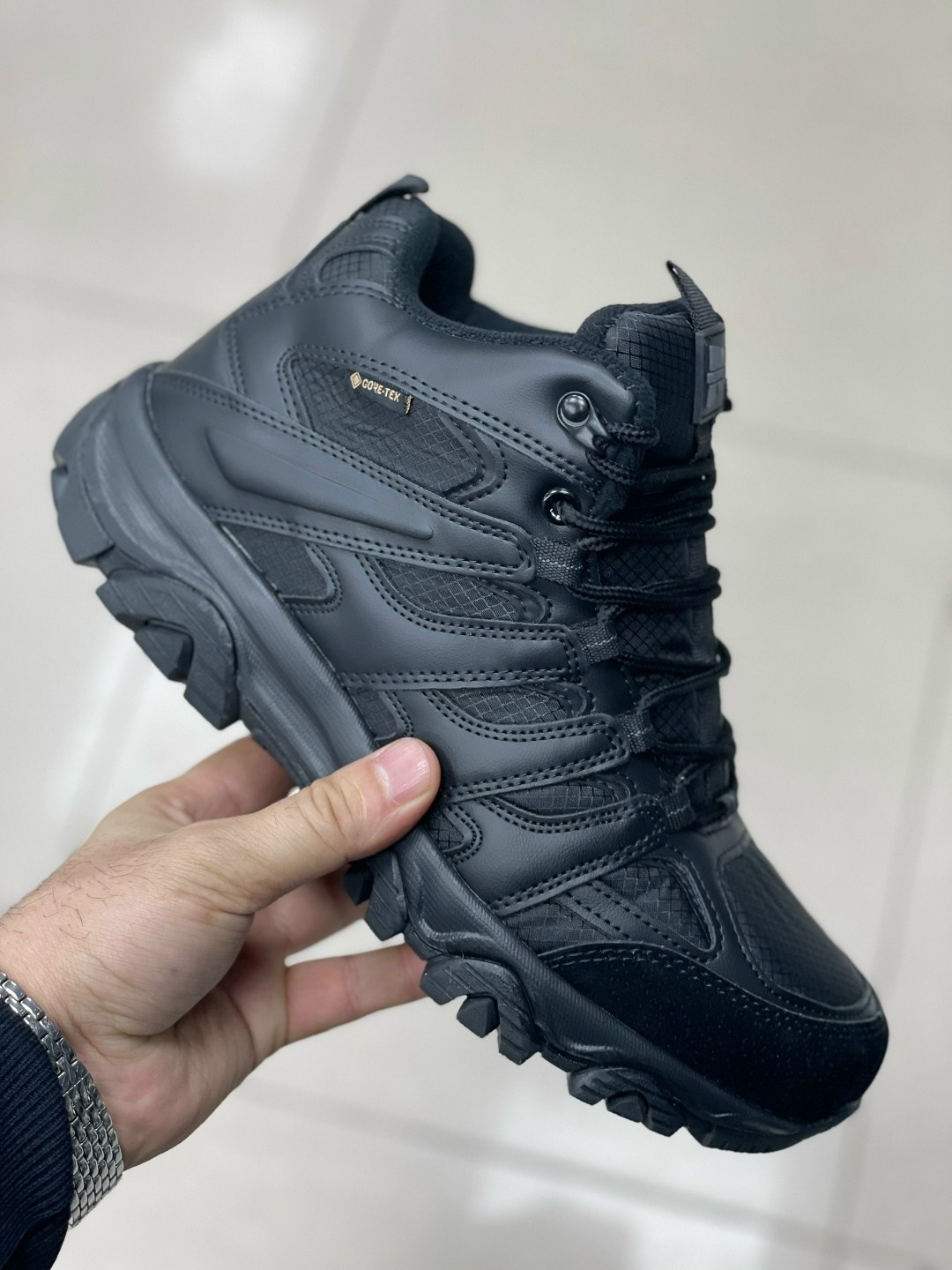 зимние кроссовки salomon,salomon кроссовки,кроссовки salomon мужские,ботинки salomon,ботинки зимние salomon