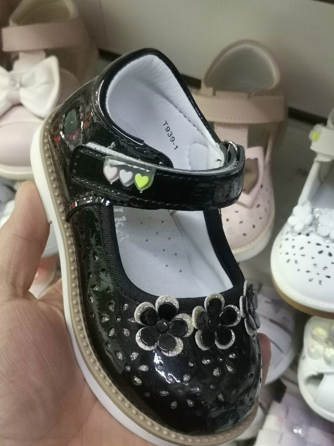 капитошка сандалии для девочек,сандалии капитошка для девочки молочного цвета,босоножки капитошка для девочки,сандали капитошка,сандалии для девочек