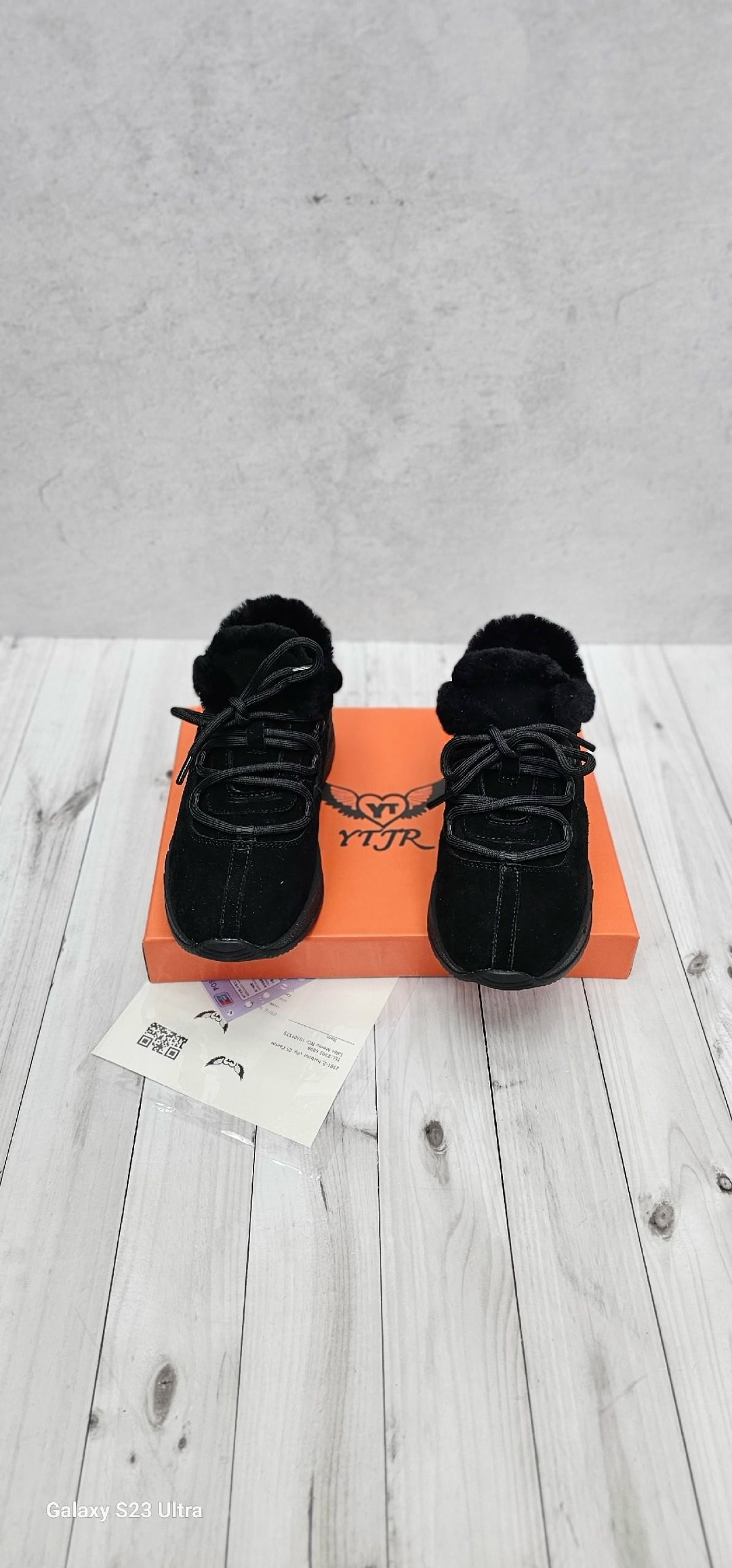 высокие кроссовки адидас мужские черные,зимние кроссовки adidas,кроссовки adidas,кроссовки замшевые,