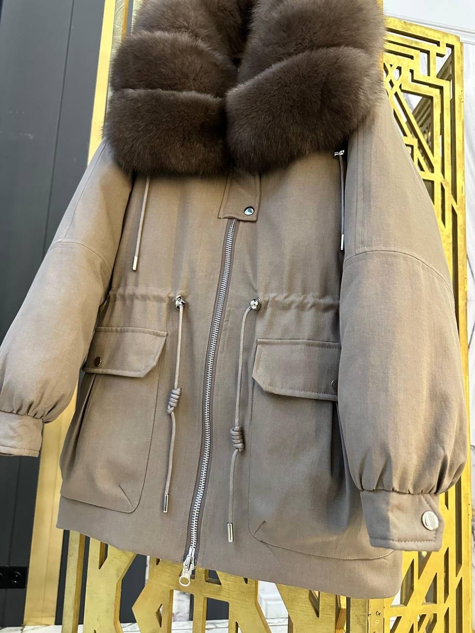 парка с мехом,пуховики с мехом,парка женская,стильная куртка,пуховики с натуральным мехом