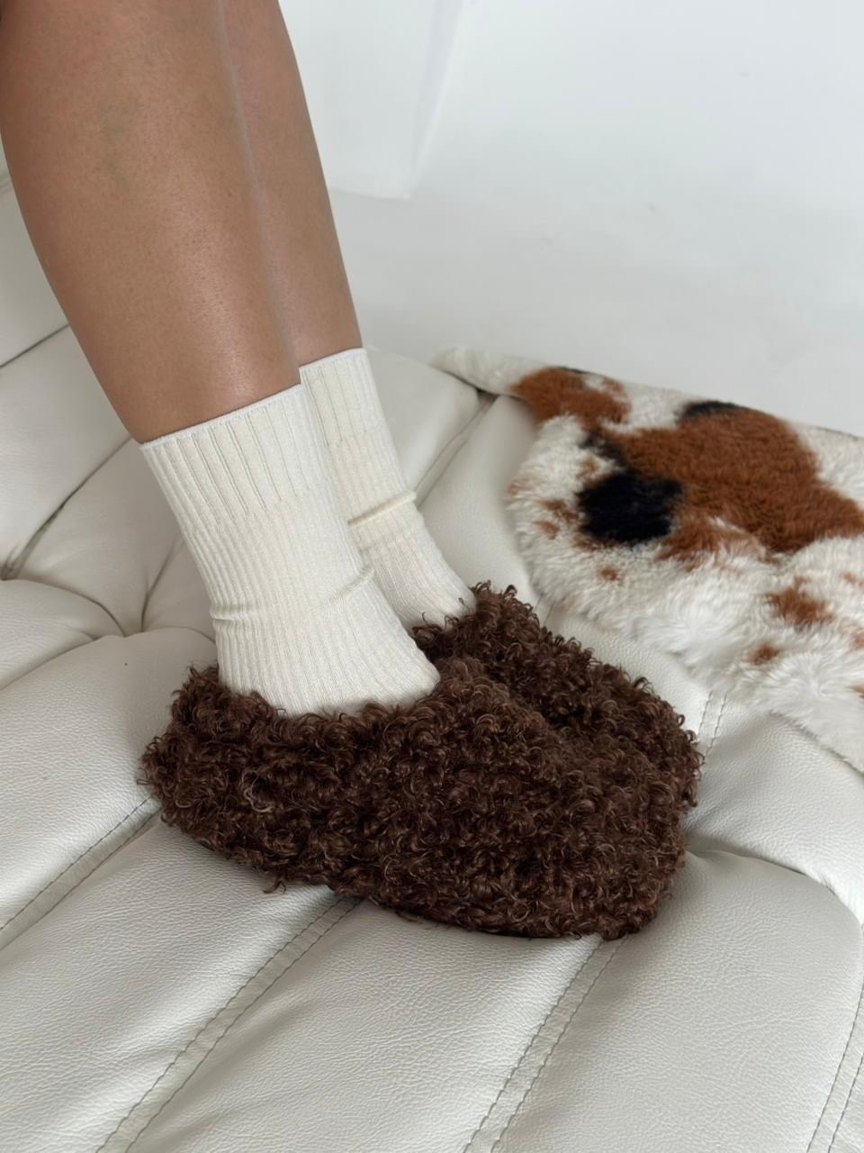 ,вязаные тапочки,тапочки домашние,домашние тапочки теплые,тапочки теплые