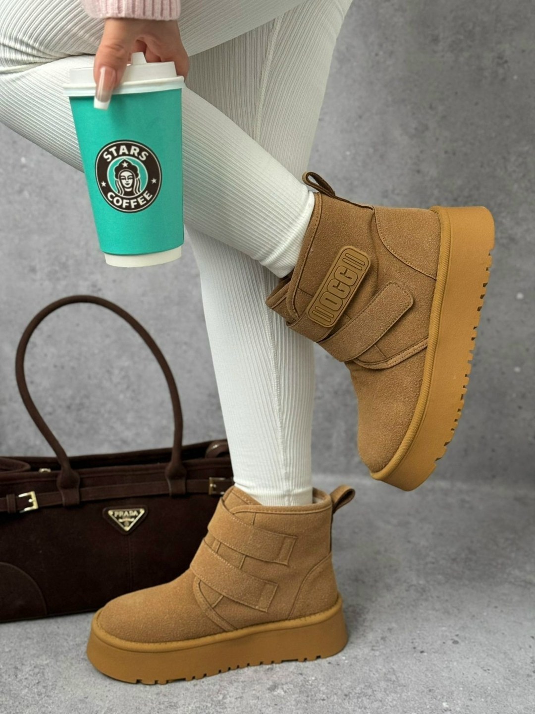 ,угги женские,женская  зимняя,зимняя ,зимние угги на платформе