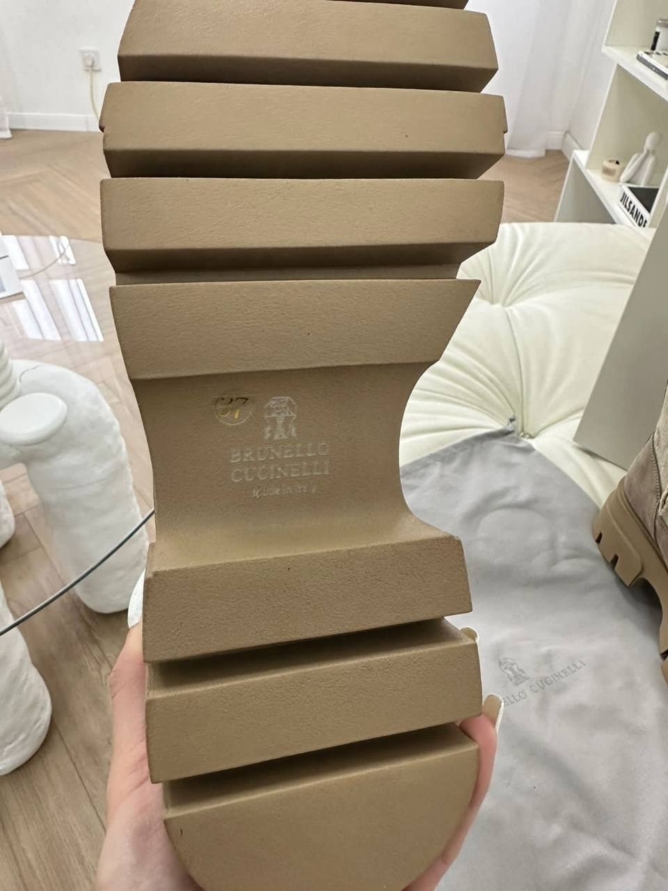 ,ботинки brunello cucinelli,берцы belleville 220 trop,ботинки со шнуровкой,замшевые ботинки