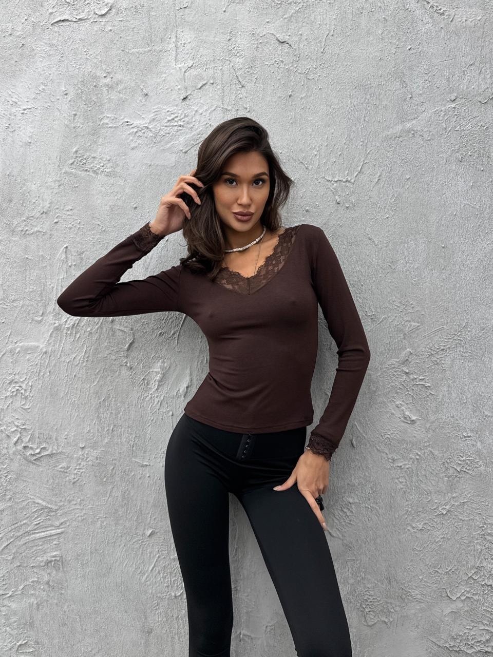 женская кофта,женская кофточка,кружевная блузка,красный лонгслив женский,кофта трикотаж