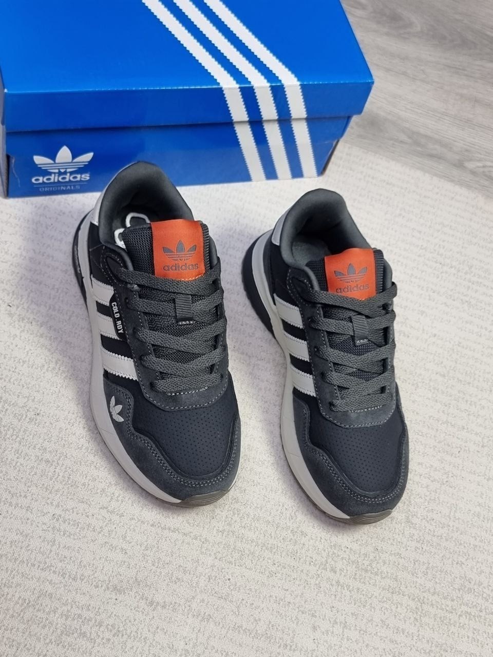 кроссовки мужские adidas,кроссовки adidas,,кроссовки адидас zx 700 мужские,adidas zx