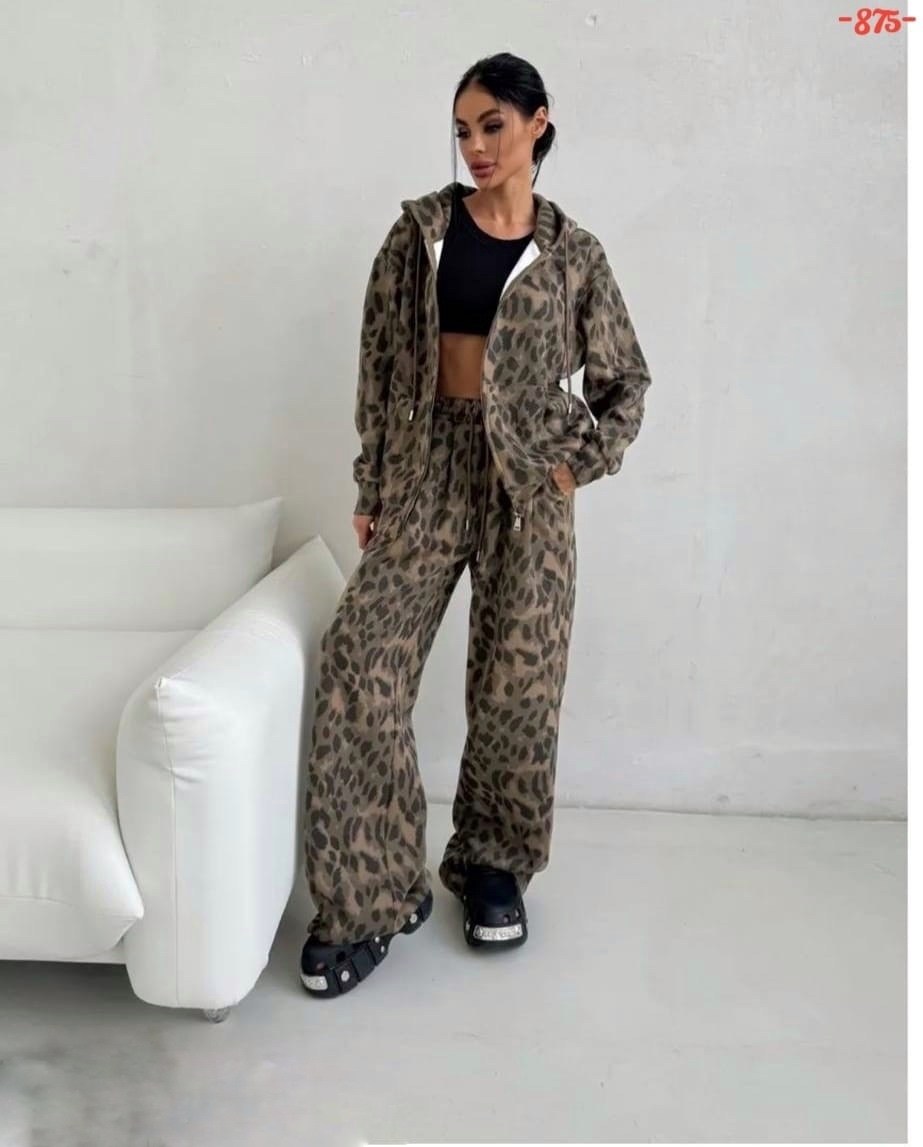 велюровый костюм 2025,костюм на флисе,костюм женский на флисе,велюровый костюм женский,костюм велюровый