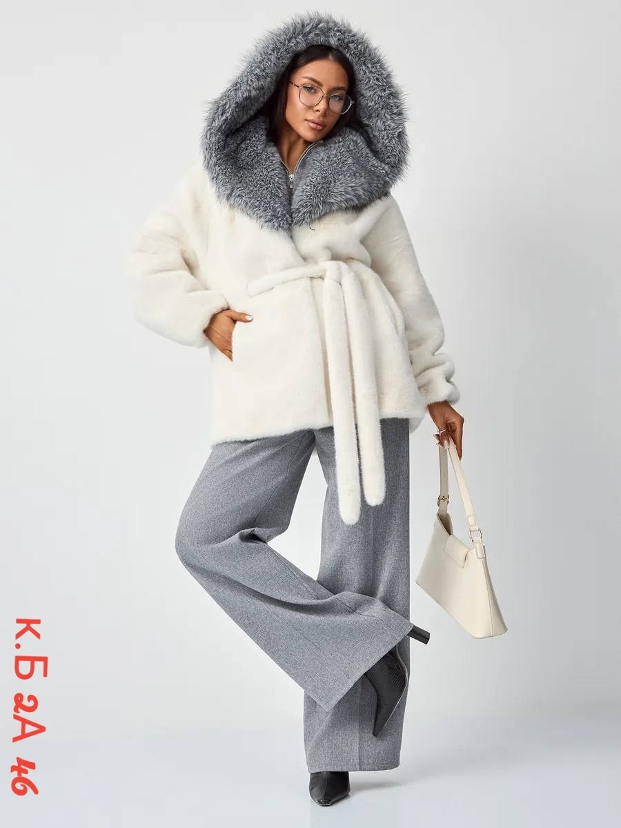 шуба норковая с капюшоном из чернобурки снежная королева,шуба норковая белая с капюшоном из чернобурки,белая норковая шуба,белая норковая шуба с капюшоном,белая шуба