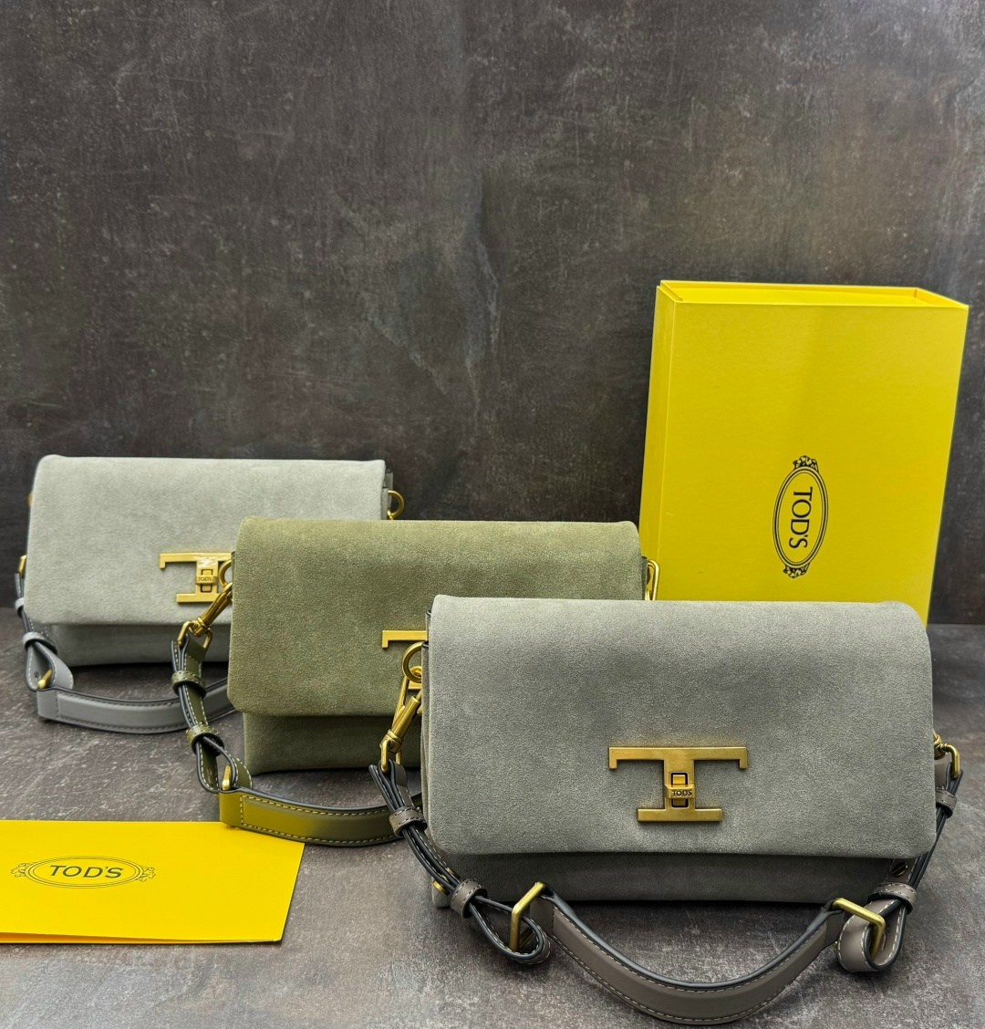 женская сумка fendi,сумка женская,сумка,сумка фенди зеленая замшевая,сумка fendi