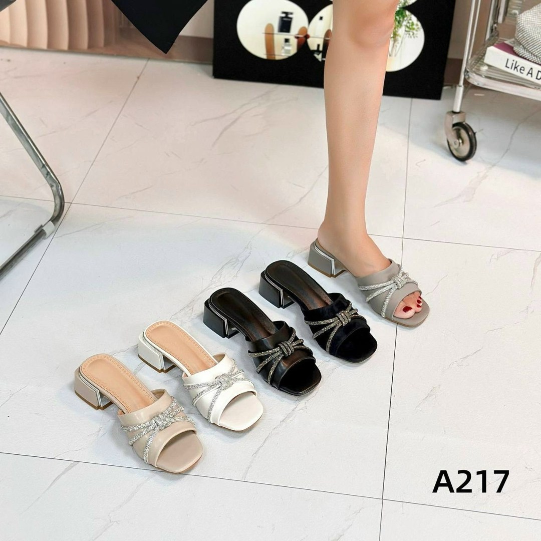 женские шлепанцы,,женские босоножки,модные босоножки,женская