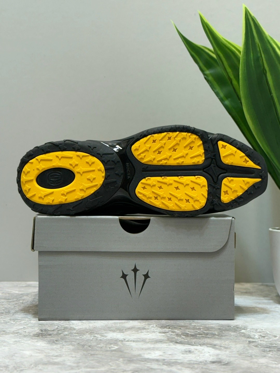 кроссовки nike nocta,кроссовки,кроссовки nike,черные кроссовки,оригинальные кроссовки