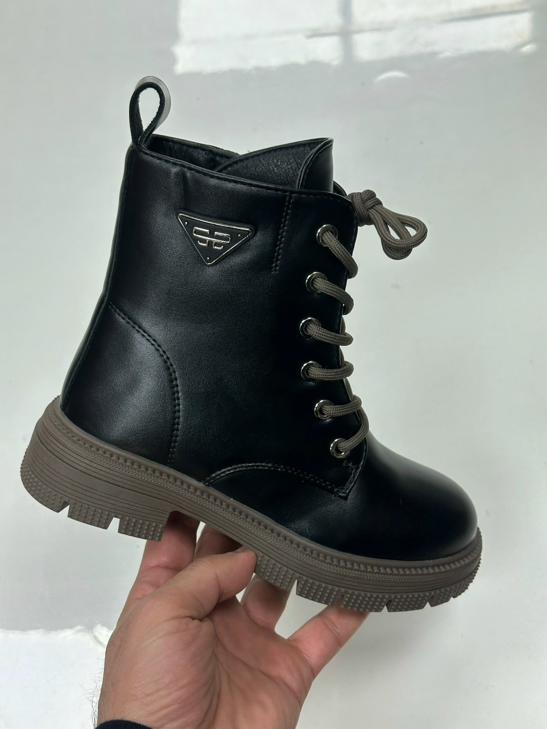 ,ботинки,женские ботинки,ботинка женские зимние,ботинки канарейка 23