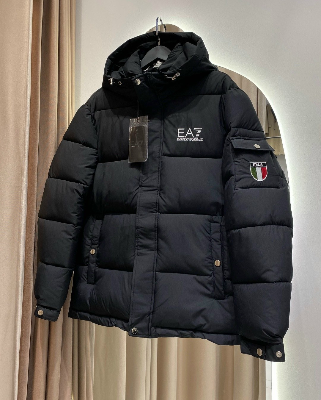 зимняя куртка emporio armani,мужская зимняя куртка,пуховики мужские,куртка зимняя,куртка пуховик