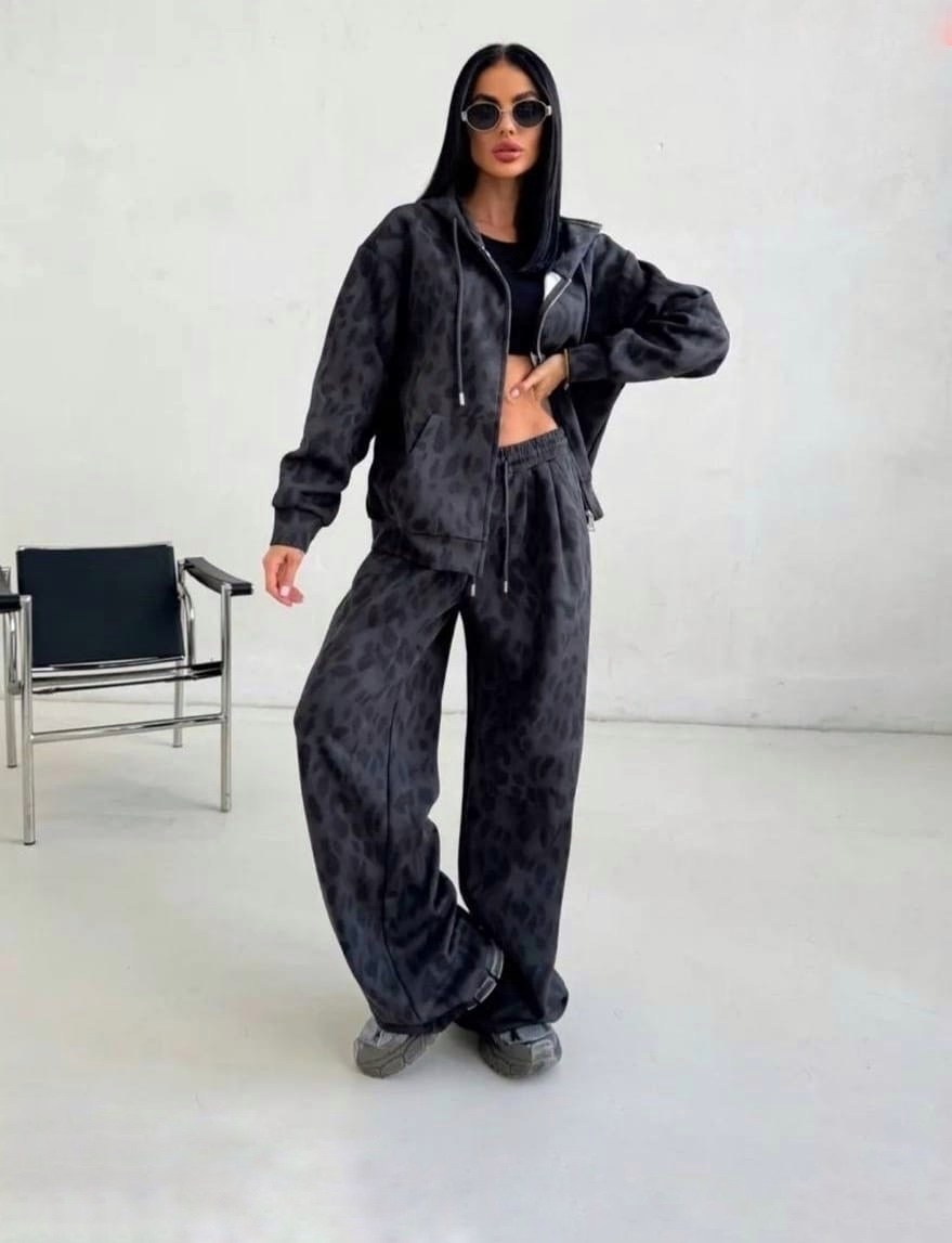 велюровый костюм 2025,костюм на флисе,костюм женский на флисе,велюровый костюм женский,костюм велюровый