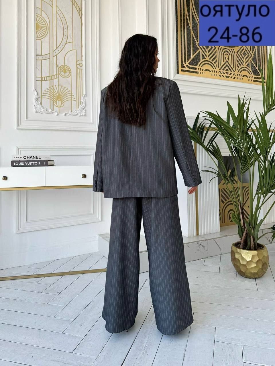костюмы брючные,костюм брючный классический,брючные женские костюмы,модные брючные костюмы,серый брючный костюм