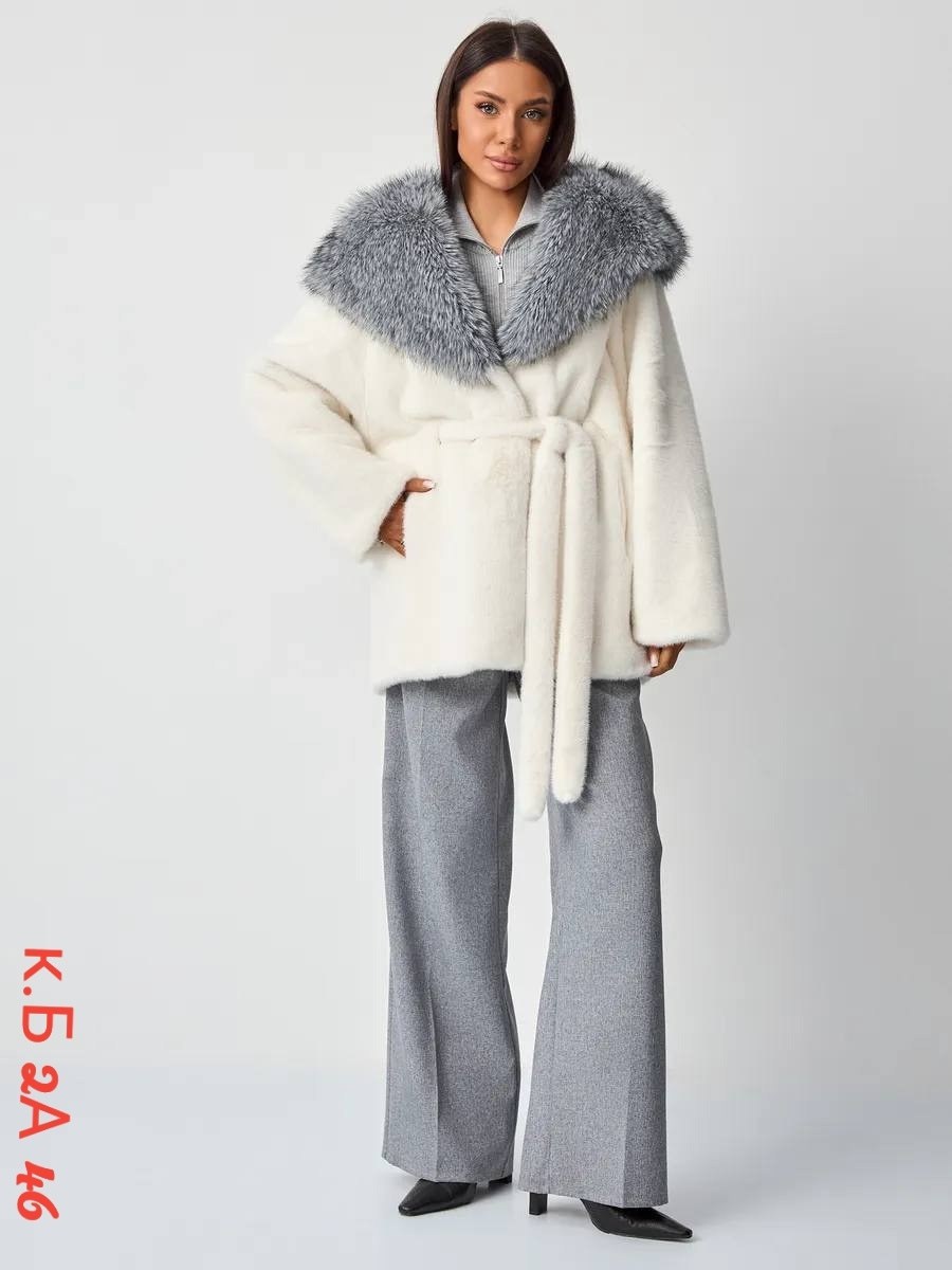 шуба норковая с капюшоном из чернобурки снежная королева,шуба норковая белая с капюшоном из чернобурки,белая норковая шуба,белая норковая шуба с капюшоном,белая шуба