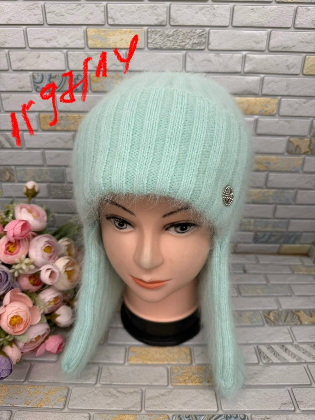 шапка женская,женская вязаная шапка,шапка,шапка женская на флисе,шапка для девочек