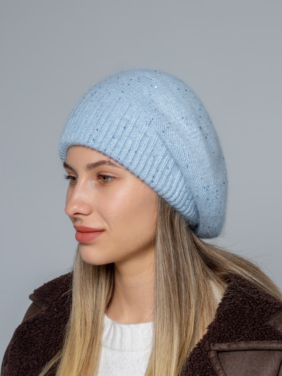 женская шапка,женская вязаная шапка,шапка вязаная,шапка женская из ангоры,чёрные шапки