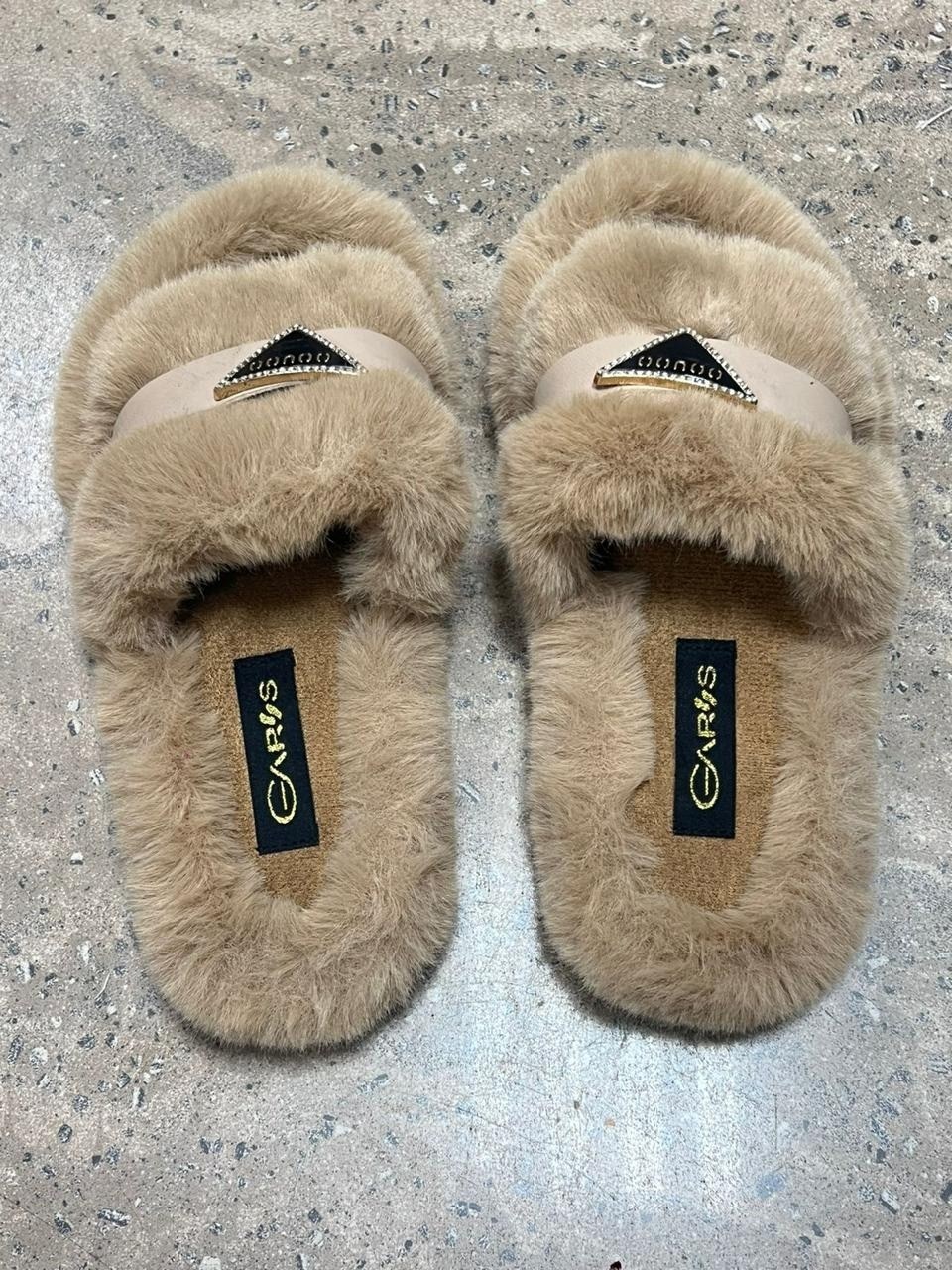 ,домашние тапочки,тапочки модные,меховые тапочки,домашние тапочки женские