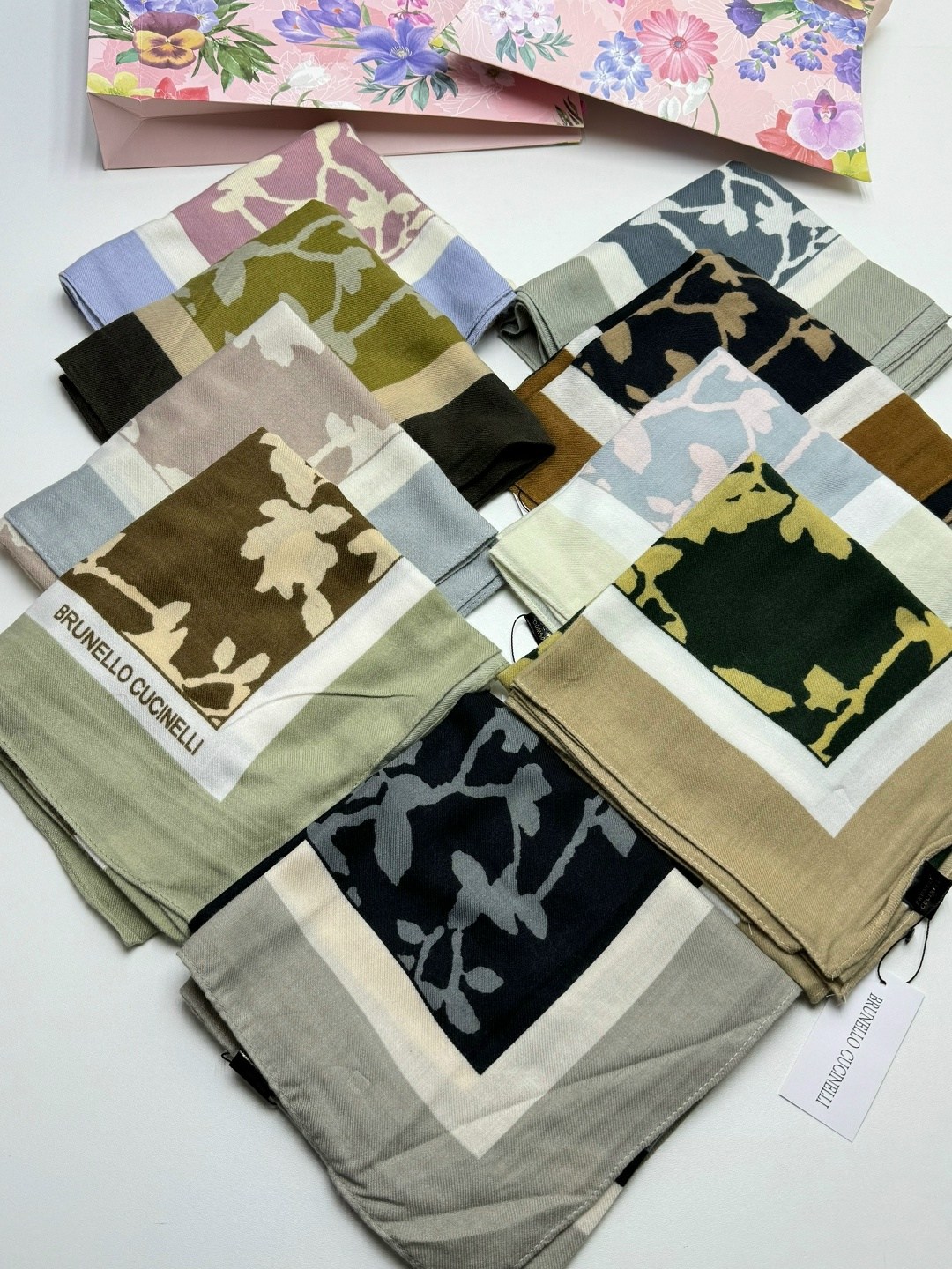 женский платок,брендовый платок,шарфы и платки,платка,шелковый женский платок