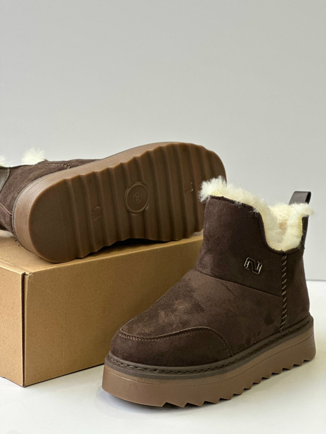 женские угги,,угги женские ugg,угги женские зимние, женская зимняя