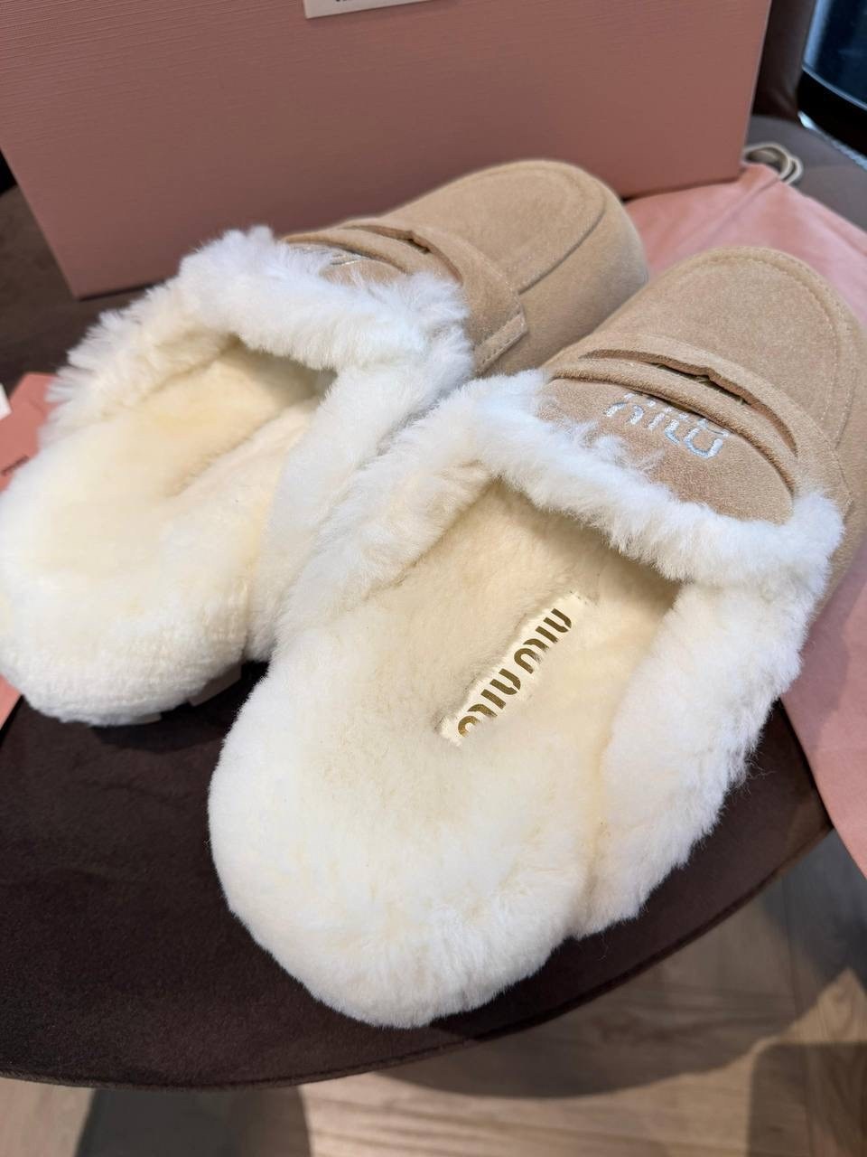 ,тапки с мехом,меховые тапочки,сабо с мехом,тапки меховые