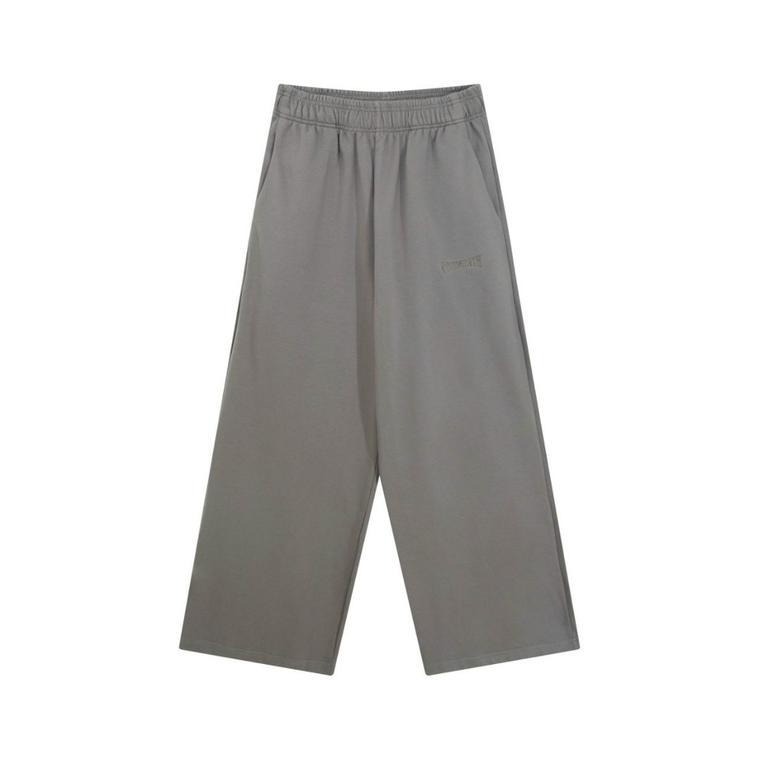 толстовки оверсайз,толстовка свободного кроя,серые брюки,спортивные костюмы