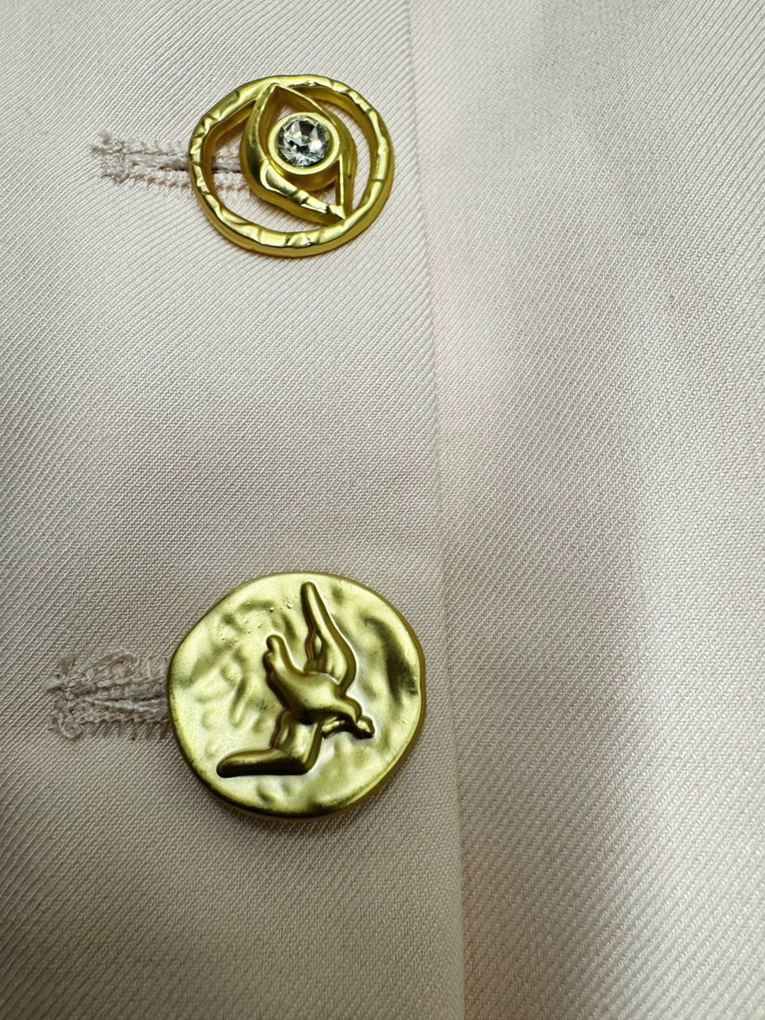 пиджак женский,пиджак,пиджак бежевый,костюм пиджак,женские костюмы