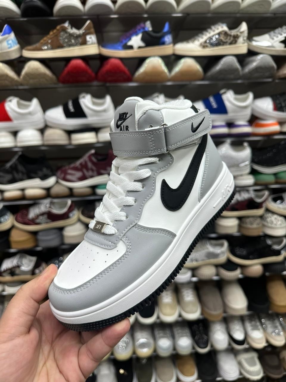 nike air jordan 1,кроссовки nike air jordan 1 mid,air jordan 1 retro high og,кроссовки nike air jordan 1,nike air jordan 1 high