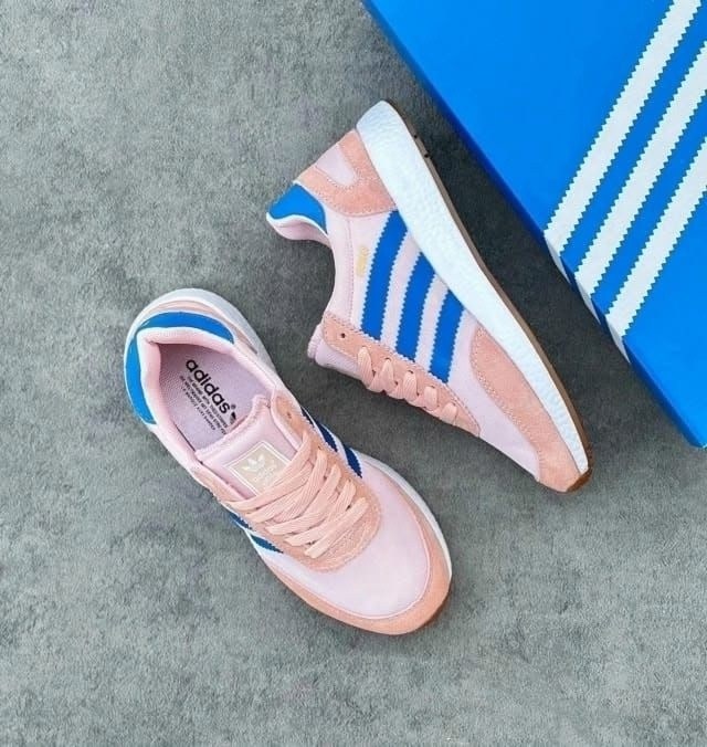 женские кроссовки adidas,кроссовки адидас иники женские,адидас иники женские,женские кроссовки адидас iniki,адидас кроссовки женские